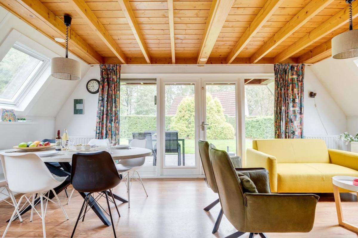 Kleine Zanglijster I Prachtig Huisje Nabij Bosrand Zwiggelte ภายนอก รูปภาพ