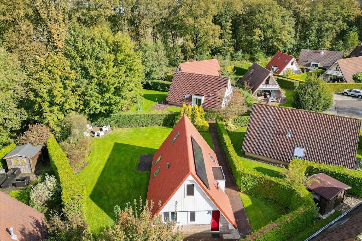 Kleine Zanglijster I Prachtig Huisje Nabij Bosrand Zwiggelte ภายนอก รูปภาพ
