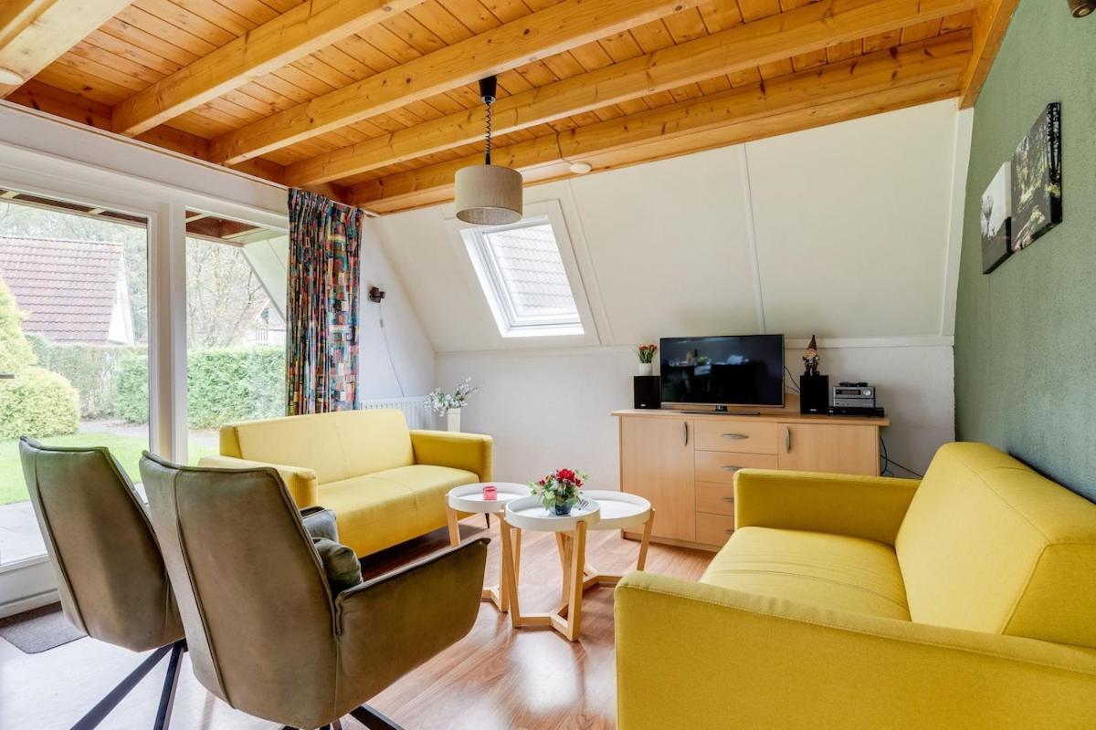 Kleine Zanglijster I Prachtig Huisje Nabij Bosrand Zwiggelte ภายนอก รูปภาพ
