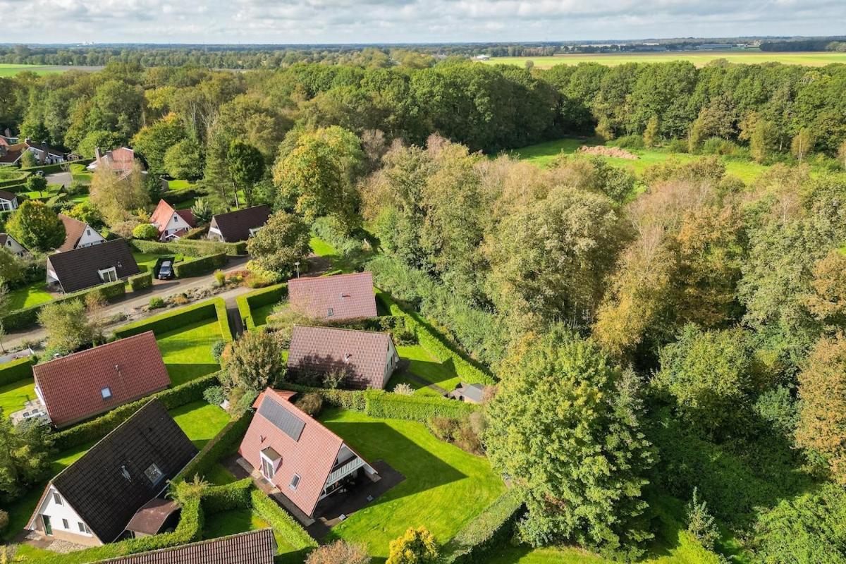 Kleine Zanglijster I Prachtig Huisje Nabij Bosrand Zwiggelte ภายนอก รูปภาพ