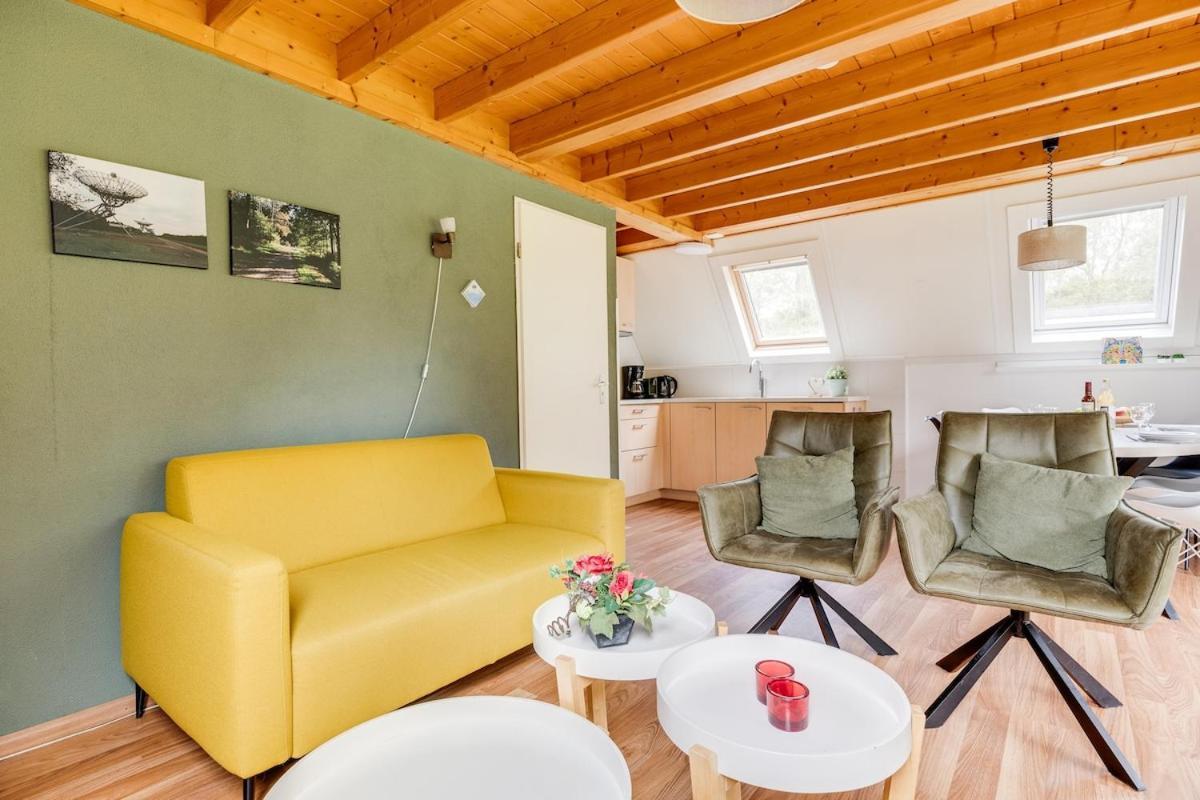 Kleine Zanglijster I Prachtig Huisje Nabij Bosrand Zwiggelte ภายนอก รูปภาพ